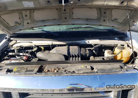 2013 Ford Econoline E250 Van from USA, damaged, VIN 1FTNE2EW5DDB10217